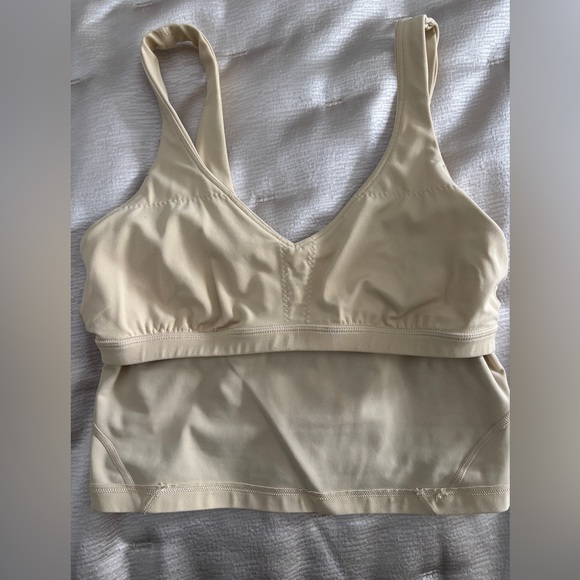 SOLD*****SOLD*****SOLD
Lululemon Align Tank Top Light Tan Size 6 - Picture 7 of 7